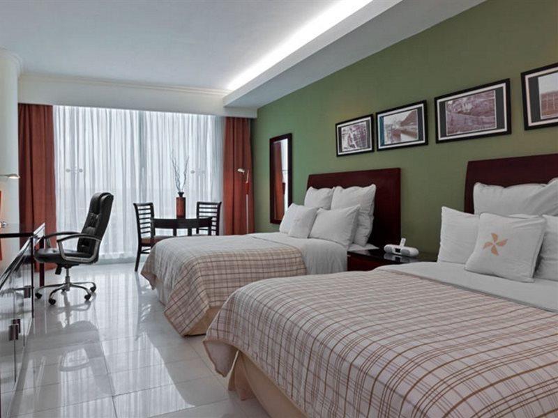 Hotel Sand Diamond Colon Exterior photo
